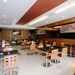 Favor Hotel Makassar City Center By Life