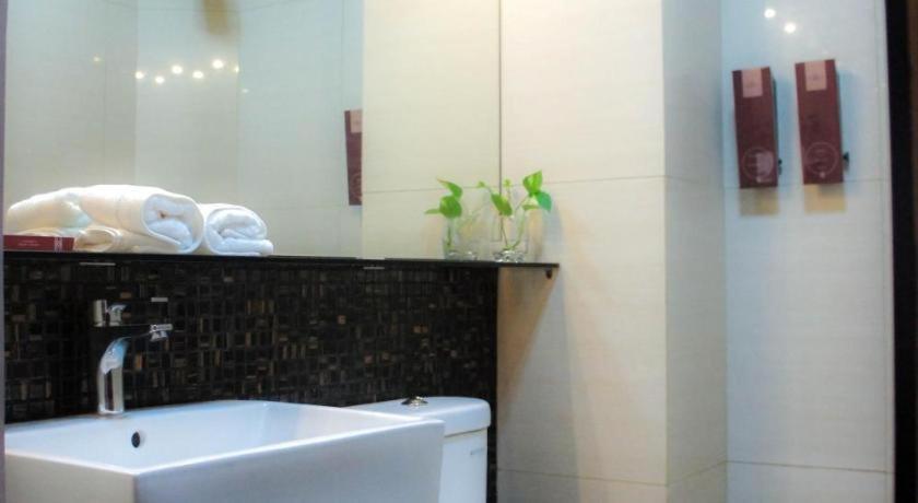 Favor Center By Life Hotel